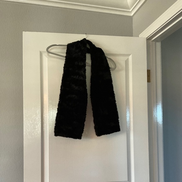 The alchemist faux fur scarf - Picture 1 of 5